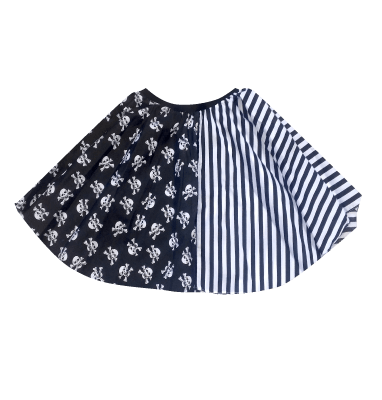 SKULLS & STRIPES KNEE LENGTH SKIRT