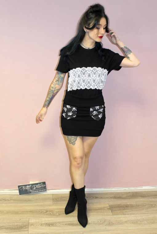 BLACK SKULLS PRINT PATCH POCKET SKIRT - Image 4