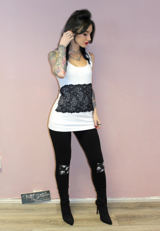 BLACK SKULLS & STRIPE PATCH LEGGINGS - Image 3