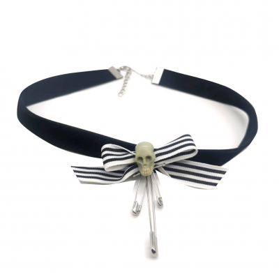 BLACK SKULL & STRIPE SAFETY PIN CHOKER