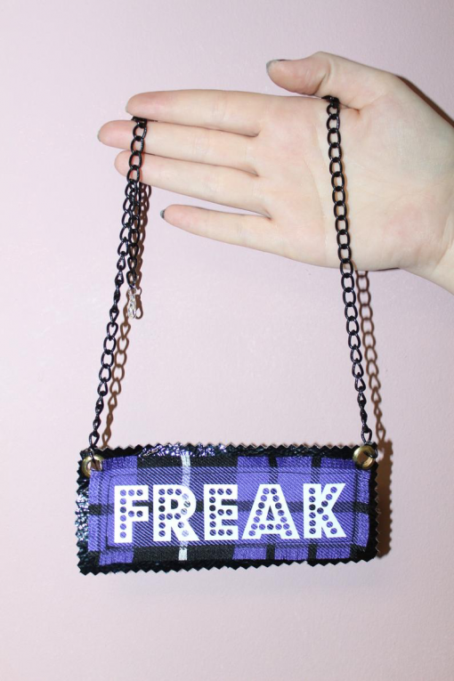 PURPLE TARTAN FREAK NECKLACE - Image 4