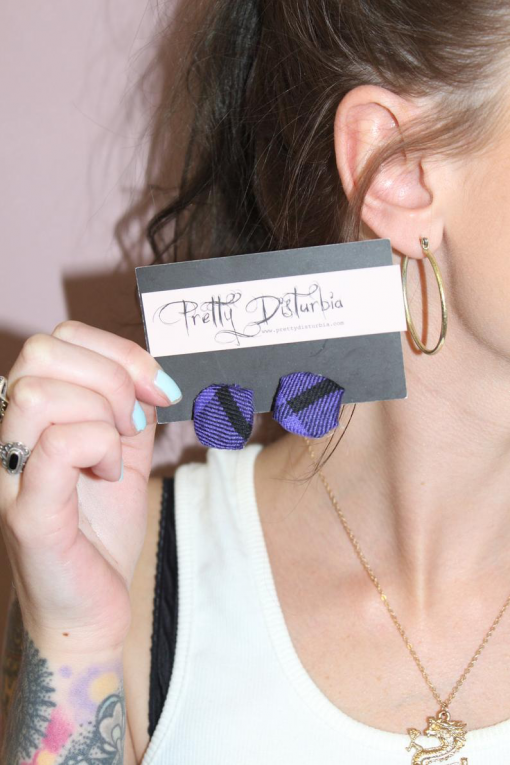 PURPLE TARTAN OVERSIZED STUD EARRINGS - Image 4