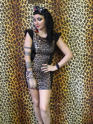 BLACK LEOPARD PRINT PADDED SHOULDER DRESS