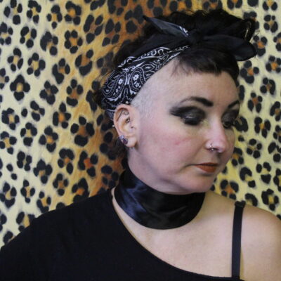 BLACK SATIN HIGH NECK CHOKER